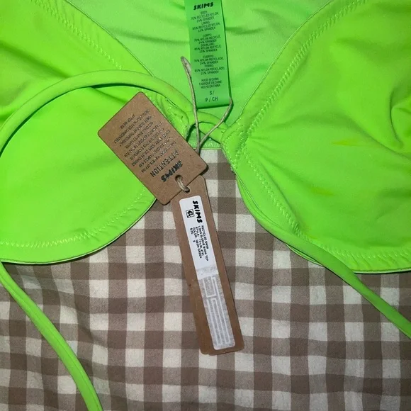 SKIMS Neon Green Long Sleeve Swim - Picture 2 of 2